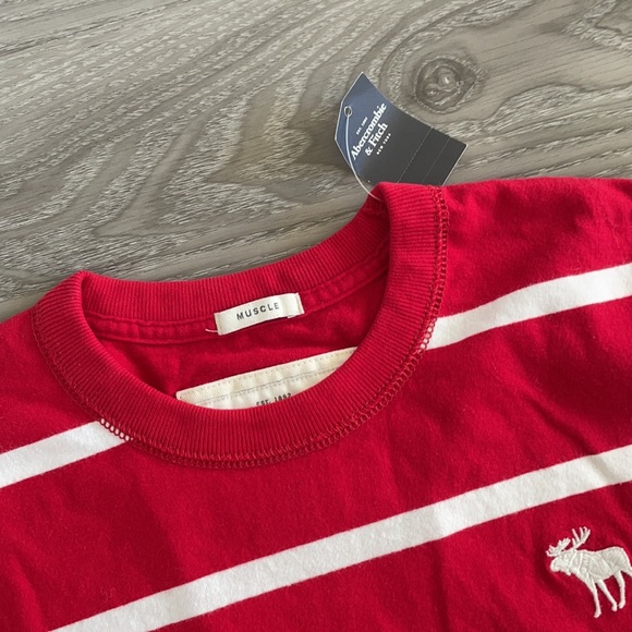 A&F muscle tee - Picture 2 of 3